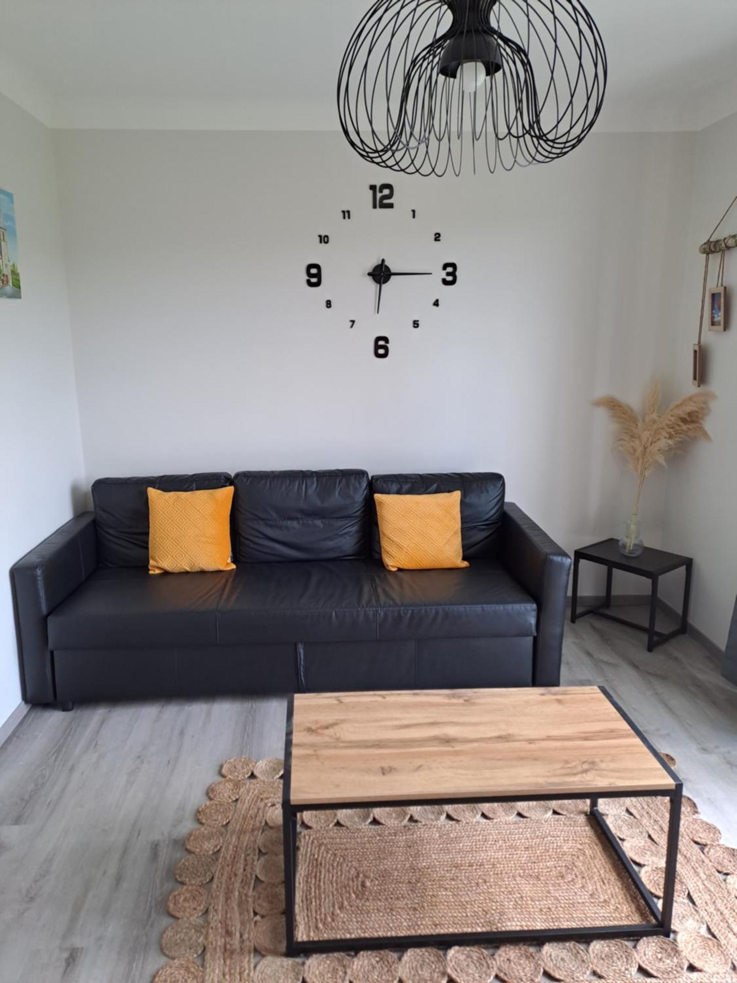 Agreable T2 Classe 3 Etoiles, Refait A Neuf, Dans Quartier Calme 罗德兹 外观 照片